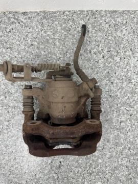 фото thumb №8, Супорт скоба трос правий зад задній mazda 3 bm 13-