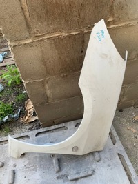 фото thumb №1, Крыло левый peugeot 307