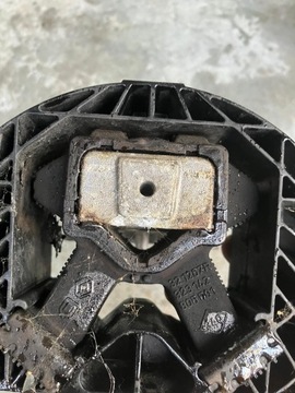 фото thumb №6, Подушка лапи двигуна renault zoe 112106577r