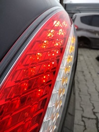 фото thumb №7, Лампа правая зад led lancia delta iii