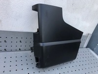 фото thumb №1, Renault trafic iii уголок правый