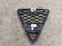 Решётка радиатора решётка радиатора alfa romeo giulietta рестайлинг  карбон 9816859580 в Украине, фото thumb