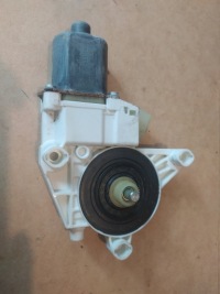 фото thumb №1, Моторчик скло mercedes-benz оригінальний номер a2048200142