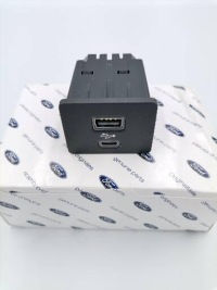 фото thumb №1, Разъём usb ford mustang f-150 ml3t-14f014-aa ab ml3t-14f014-ac