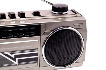 РАДИОРЕГИСТРАТОР С МИКРОФОНОМ DAB+ USB BT СИГНАЛИЗАЦИЯ SOUNDMASTER SRR70TI