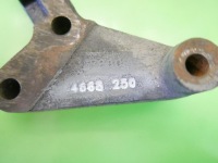 фото thumb №6, Кронштейн кронштейн генератора chrysler pt cruiser 2.0