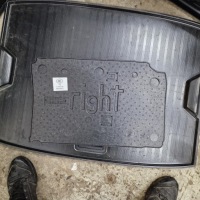 фото thumb №1, Вкладыш пол пенополистирол правый bmw x4 g02 7398042