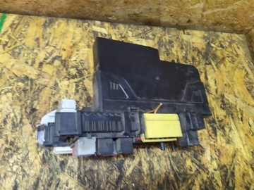 фото thumb №7, Mercedes w204 модуль sam предохранители 2049006301