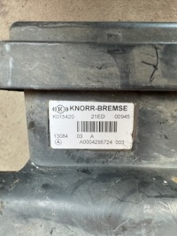 фото thumb №3, Клапан ebs abs mercedes actros mp 4 a0004295724