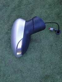 фото thumb №1, Ford fiesta mk7 6 vi зеркало правое 6c