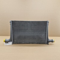 Купить Интеркулер vw touareg cr7 3 audi q7 4m, фото thumb