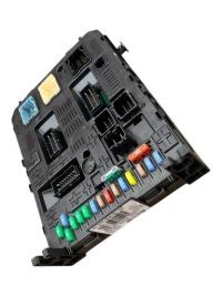 фото thumb №1, Citroen c4 i picasso 2013 рамка / модуль предохранителей