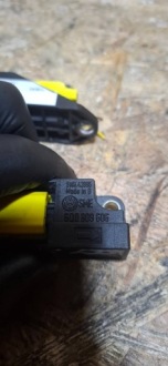 фото thumb №6, Датчик подушка  vw passat b5 polo golf iv sharan 6q0909606