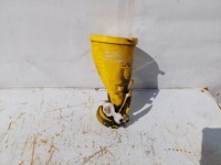 фото thumb №1, Trafic vivaro primastar заливна горловина оливи заливна горловина 2001-2014