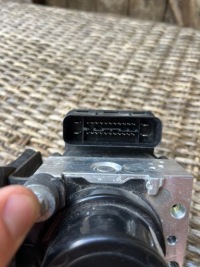 фото thumb №4, Насос abs toyota yaris iii lift 15-19r 44540-0d280