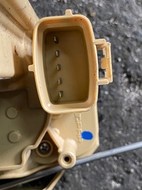 фото thumb №4, 170 alfa romeo stelvio замок двері передній лівий