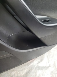 фото thumb №9, Обшивка обивка дверь правый задняя шторка оригинальный номер 3c9861334a vw passat b6 kombi 08