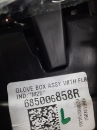 фото thumb №9, Renault austral бардачок