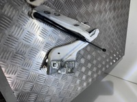 фото thumb №6, Петлі капот перед jaguar f-pace