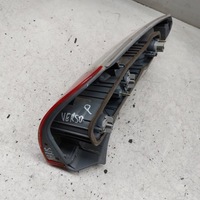 фото thumb №10, Toyota yaris verso лампа права задня eu