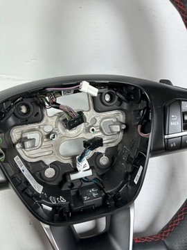 фото thumb №7, Kuga mk3 кермо шкіряний st пелюстки з підігрівом