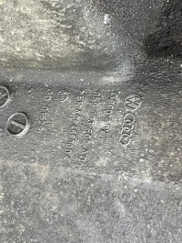 фото thumb №2, Корпус розподільного валу audi a5 8t 3.0 tdi 059103603aq