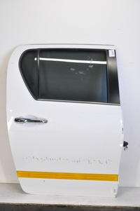 фото thumb №1, Toyota hilux viii дверь правый задняя задние