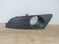 Купить Dacia logan lift 09-13 rok левая решётка бампера противотуманной фары k109/072, фото thumb