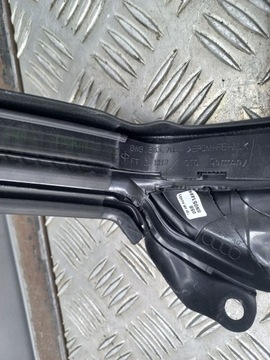 фото thumb №15, Audi a5 2018 зад сторона правая резиновая прокладка дверь задних