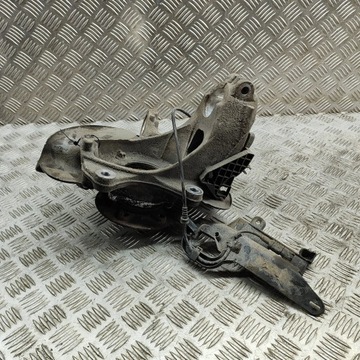 фото thumb №6, Mercedes-benz eqb 2022 левая сторона ступица колёса передней