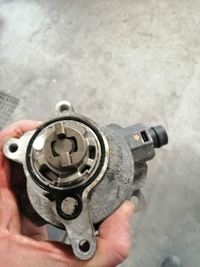 фото thumb №1, Ford mondeo mk5 fusion насос вакуум 2.0