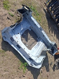 фото thumb №1, Mercedes w156 x156 gla 2.2 cdi pas задній піддон стіна idealna чверть задня