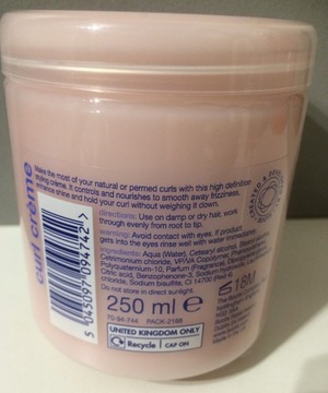 BOOTS ESSENTIALS CURL CREME 250ML