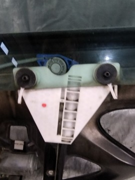 фото thumb №6, Рамка, підйомник вікна лівий зад audi a3 8l 5d