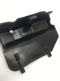 фото thumb №7, Захист пластик фаркопа замка капот mercedes w124 1248890025