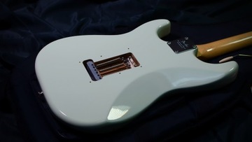 FENDER STRATOCASTER CLASSIC PLAYER 60-х годов, Sonic Blue