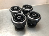 фото thumb №1, A3 8v 4x решётка обдув 8v0820901a комплект!