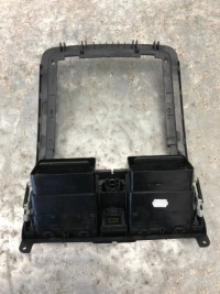 фото thumb №6, Решётки обдув средний vw touran 1t1819728b