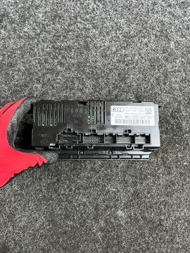 фото thumb №7, Audi a4 b7 панель воздуховод кондиционера 8e0820043bm