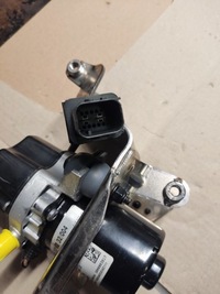 фото thumb №8, Насос вакууму mercedes w222 a0004306232