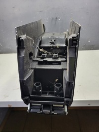 Підлокітник тунель середній peugeot 308 t9 hb 96775883 96775880 Ціна, фото thumb