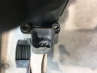 фото thumb №10, Подъемник стекло правый перед micra k12 0130822203