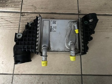 фото thumb №1, Vw crafter ii t6 04l радиаторов интеркулер 04l145749m оригинал