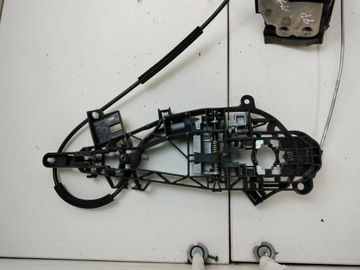 ЗАМОК ДВЕРИ ЗАДНИЙ ЛЕВЫЙ OPEL ASTRA K COMBI (915-C3039073-18S)
