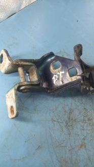 фото thumb №2, Петля дверь правый задняя chrysler sebring 06r