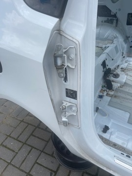 фото thumb №4, Opel meriva b петля двері правий лівий z474