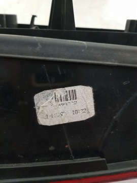 фото thumb №10, Peugeot 406 i купе 99-04r лампа зад задня права оригінал valeo 2289d