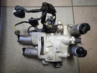 фото thumb №1, Bmw 7 f01 750i насос гидравлическая 10641010