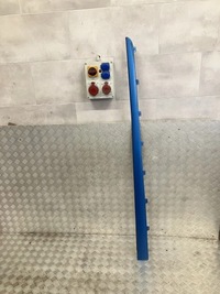 фото thumb №1, Молдинг порог левая bmw i3 i01 7369783