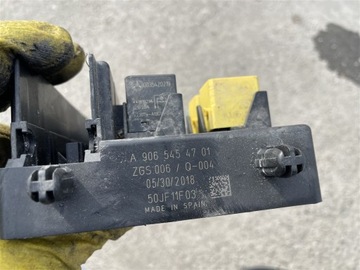 фото thumb №5, Коробка предохранителей блок управления a9065454701 mercedes sprinter 906 рестайлинг